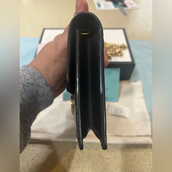 Gucci wallet on chain - Picture 1 of 14